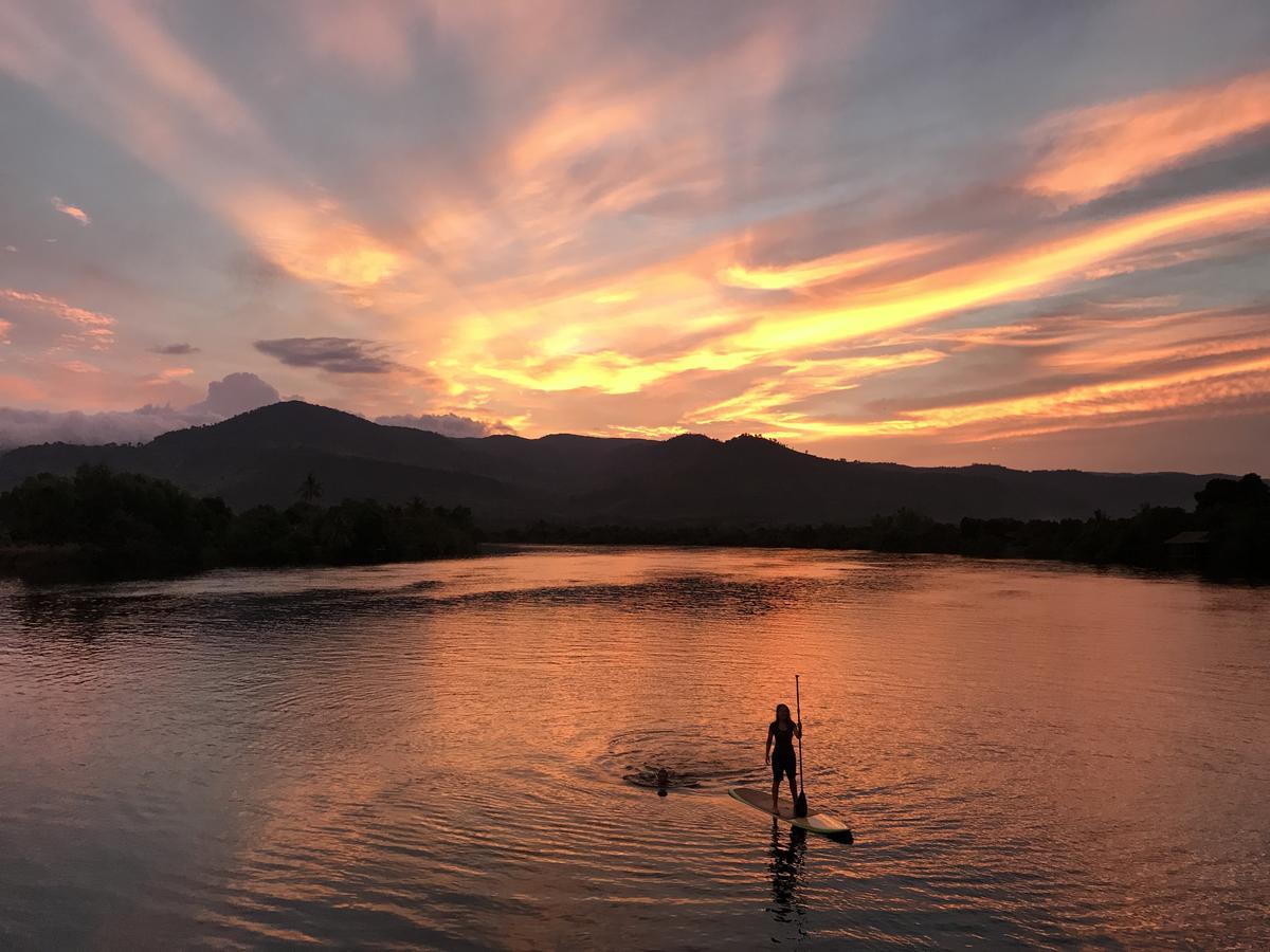 Mad Monkey Hostel Kampot (Adults Only) Exterior foto
