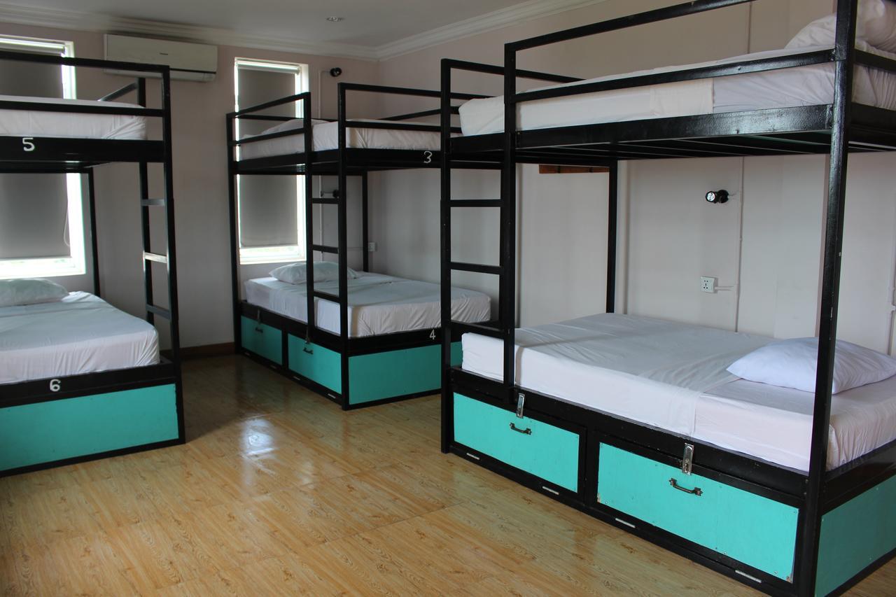 Mad Monkey Hostel Kampot (Adults Only) Exterior foto