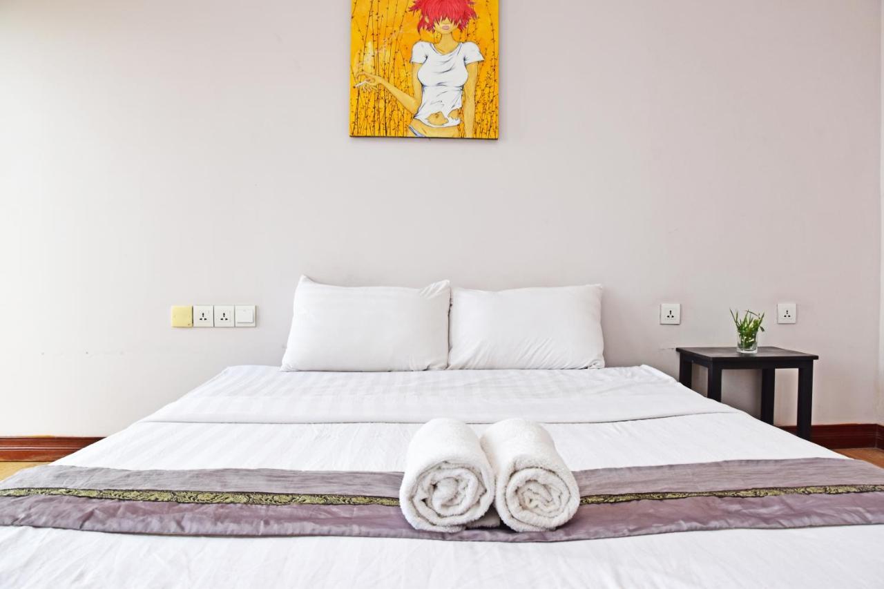 Mad Monkey Hostel Kampot (Adults Only) Exterior foto