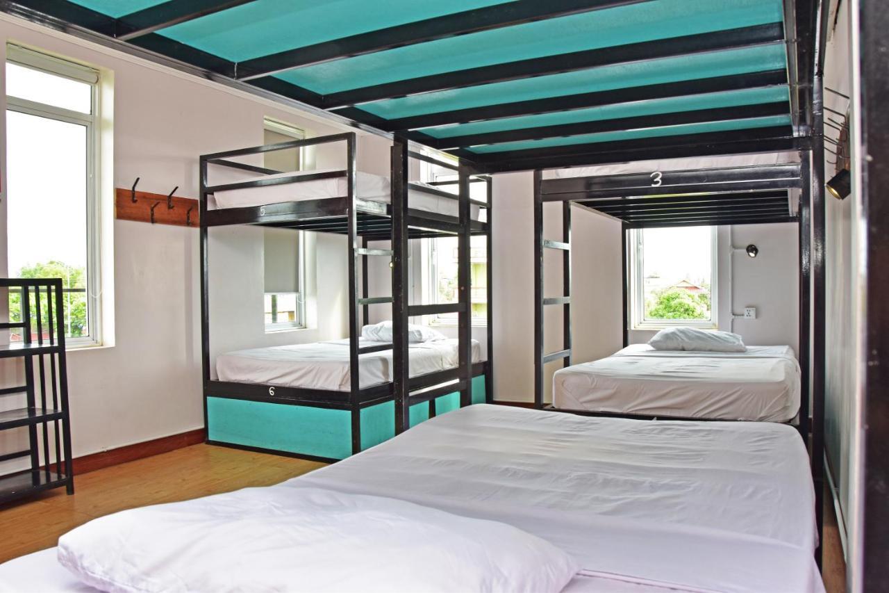 Mad Monkey Hostel Kampot (Adults Only) Exterior foto
