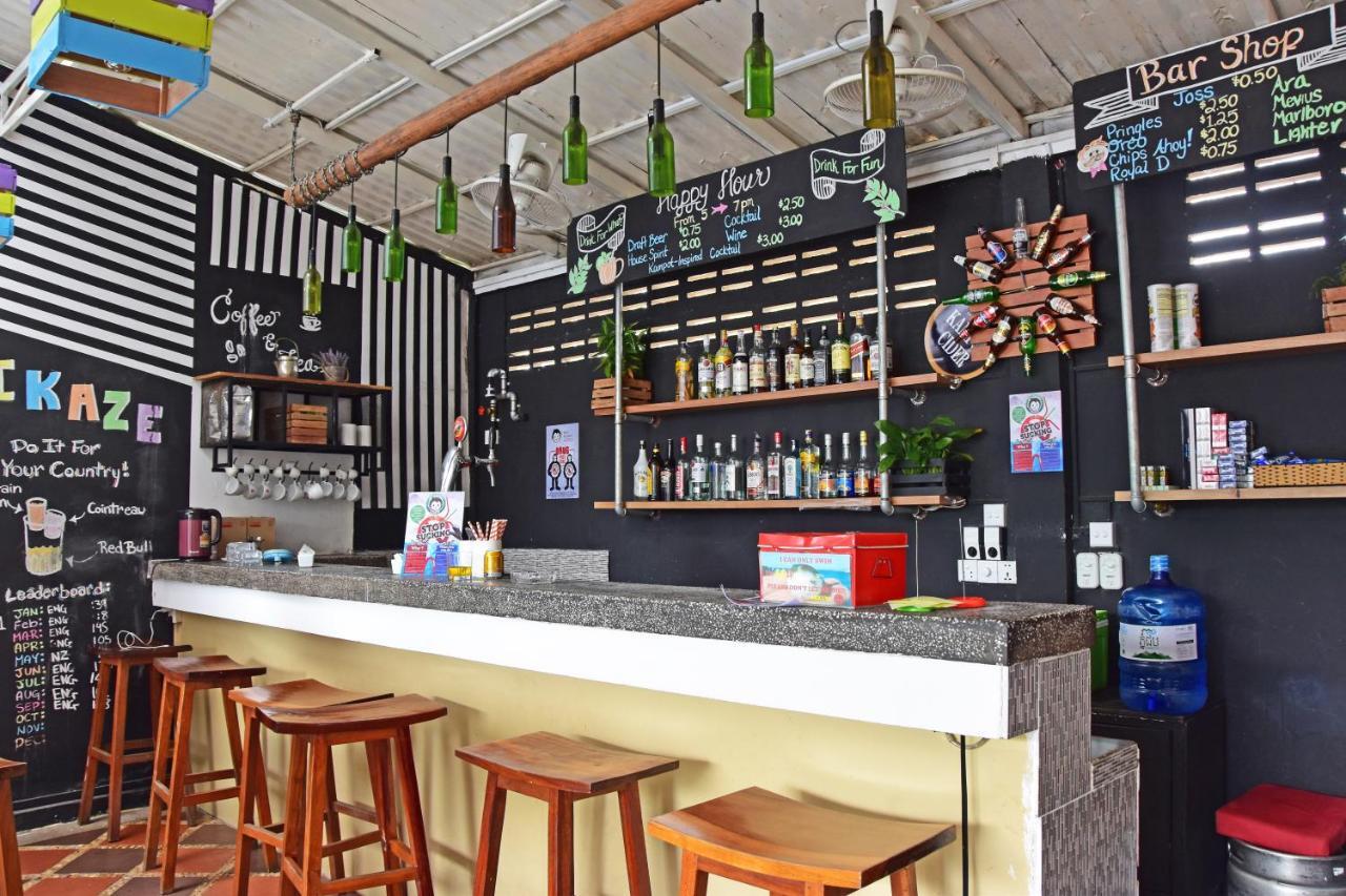 Mad Monkey Hostel Kampot (Adults Only) Exterior foto